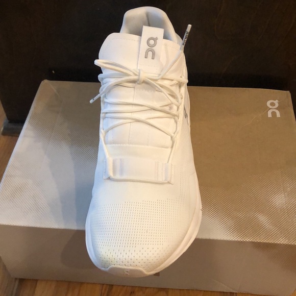 Mens On Cloud All White Cloudnova - Picture 5 of 6